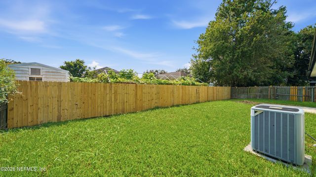 2498 BENTWATER Drive W, Jacksonville, FL 32246
