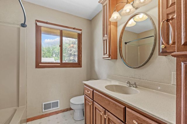 774 Vicky Lane, Circle Pines, MN 55014