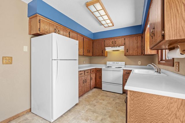 774 Vicky Lane, Circle Pines, MN 55014