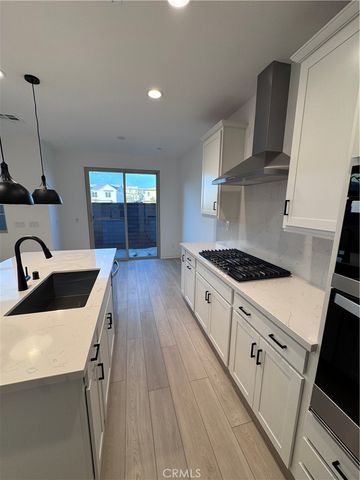 640 Cornelia Way, Rancho Mission Viejo, CA 92694