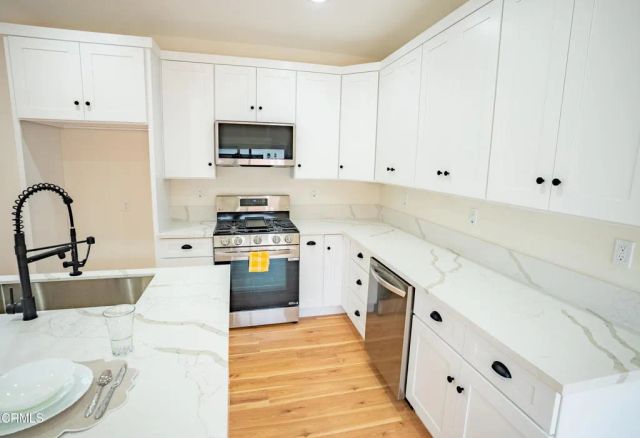 1141 W 2nd Street, Oxnard, CA 93030