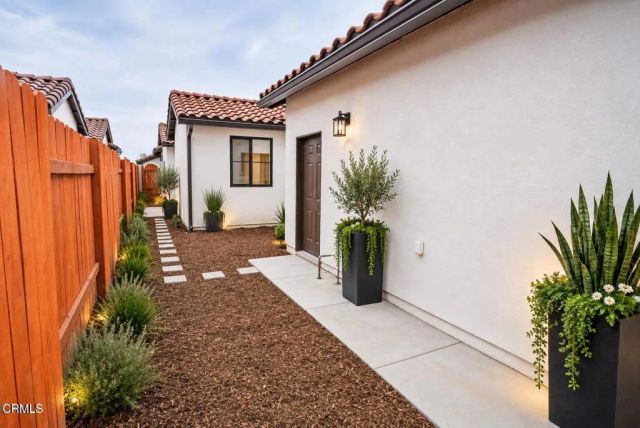 1141 W 2nd Street, Oxnard, CA 93030