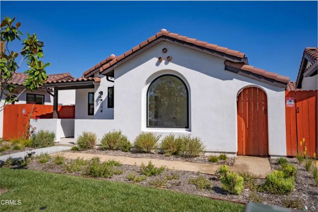 1141 W 2nd Street, Oxnard, CA 93030