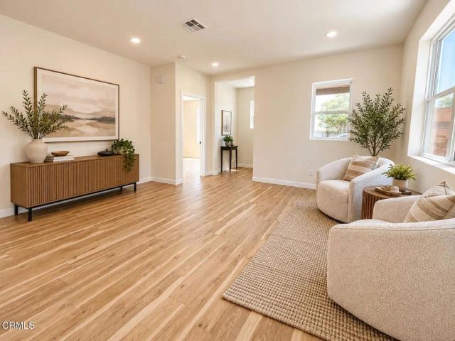 1141 W 2nd Street, Oxnard, CA 93030
