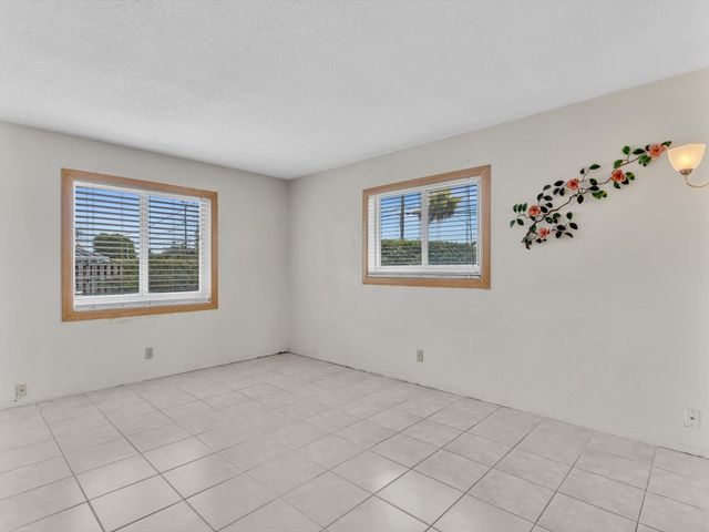 641 SE 11th Street, Pompano Beach, FL 33060