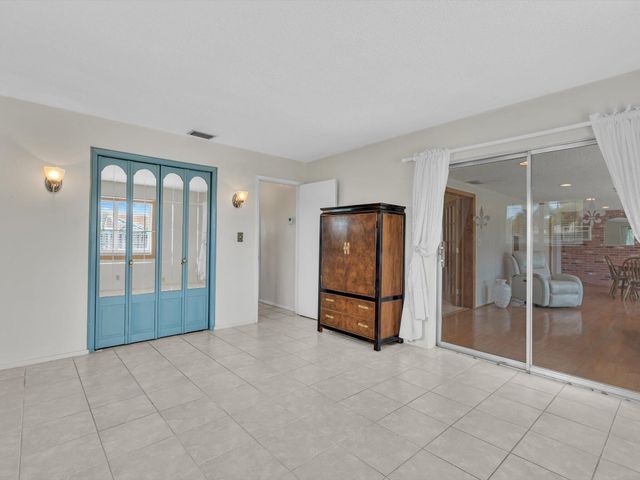 641 SE 11th Street, Pompano Beach, FL 33060