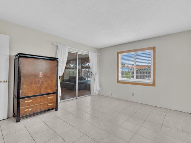 641 SE 11th Street, Pompano Beach, FL 33060