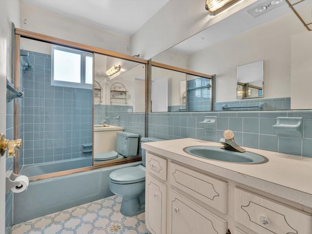 641 SE 11th Street, Pompano Beach, FL 33060