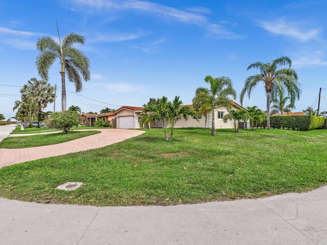 641 SE 11th Street, Pompano Beach, FL 33060