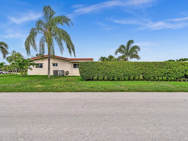 641 SE 11th Street, Pompano Beach, FL 33060