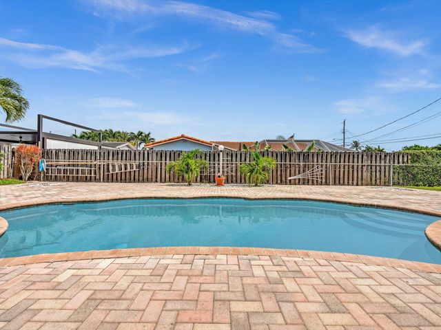 641 SE 11th Street, Pompano Beach, FL 33060