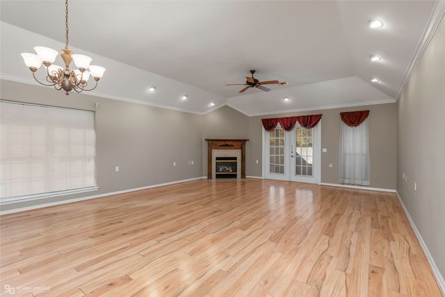 116 Willow Lake Boulevard, Bossier City, LA 71111