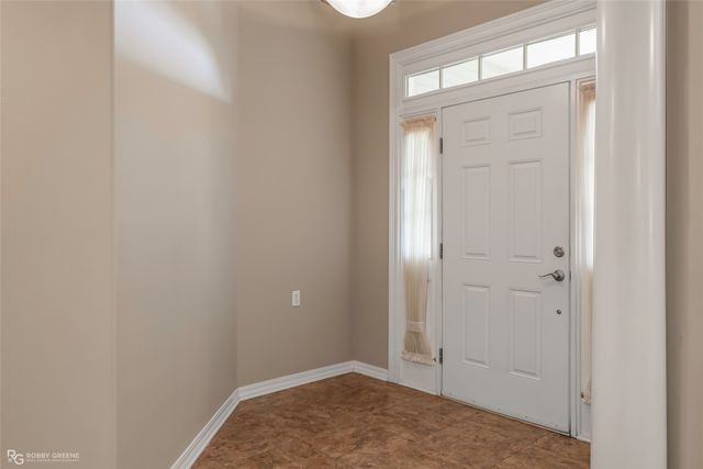 116 Willow Lake Boulevard, Bossier City, LA 71111