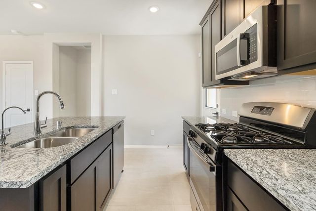 31034 Regal Elm Ln, Conroe, TX 77385