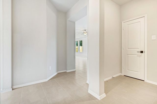 31034 Regal Elm Ln, Conroe, TX 77385