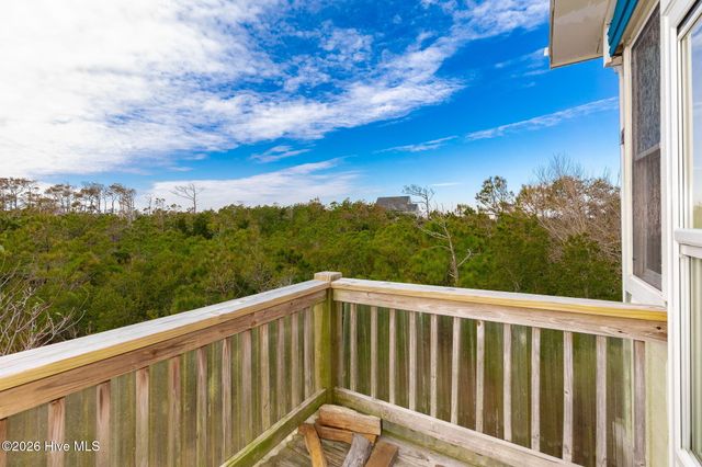 105 Sandy Landing Road, Cedar Island, NC 28520