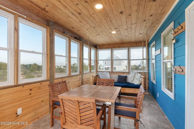 105 Sandy Landing Road, Cedar Island, NC 28520