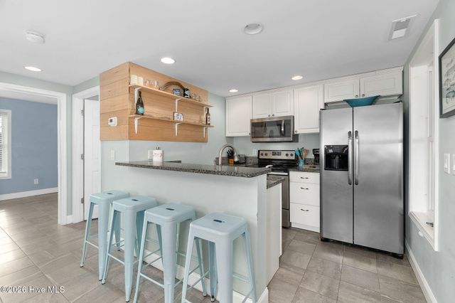 105 Sandy Landing Road, Cedar Island, NC 28520