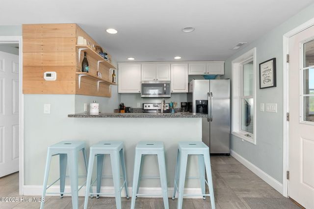 105 Sandy Landing Road, Cedar Island, NC 28520