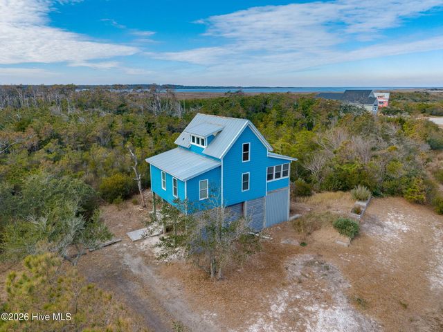 105 Sandy Landing Road, Cedar Island, NC 28520