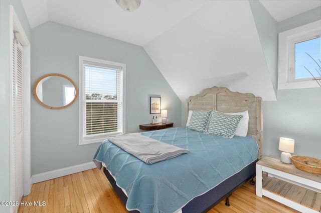 105 Sandy Landing Road, Cedar Island, NC 28520