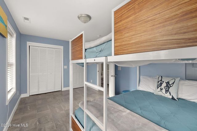 105 Sandy Landing Road, Cedar Island, NC 28520