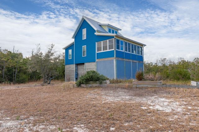 105 Sandy Landing Road, Cedar Island, NC 28520