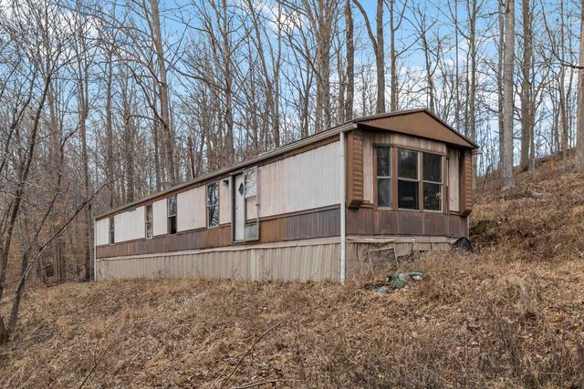 44 John Drive, Burnside, KY 42519