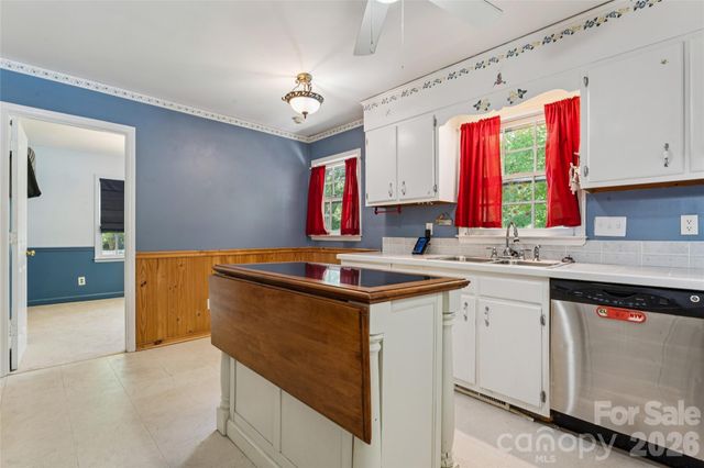 10219 Mountain Apple Drive, Mint Hill, NC 28227