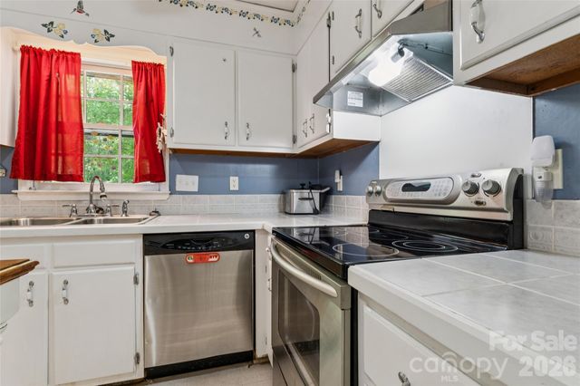 10219 Mountain Apple Drive, Mint Hill, NC 28227