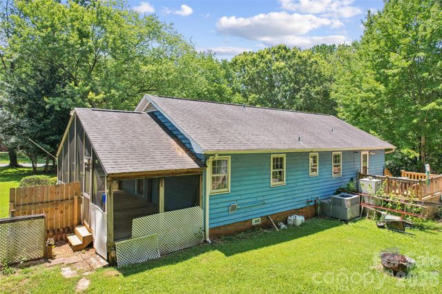 10219 Mountain Apple Drive, Mint Hill, NC 28227
