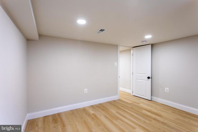 321 S MACON ST, Baltimore, MD 21224