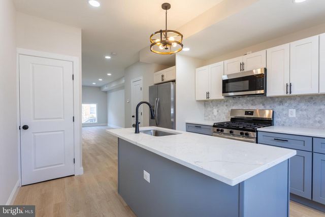 321 S MACON ST, Baltimore, MD 21224