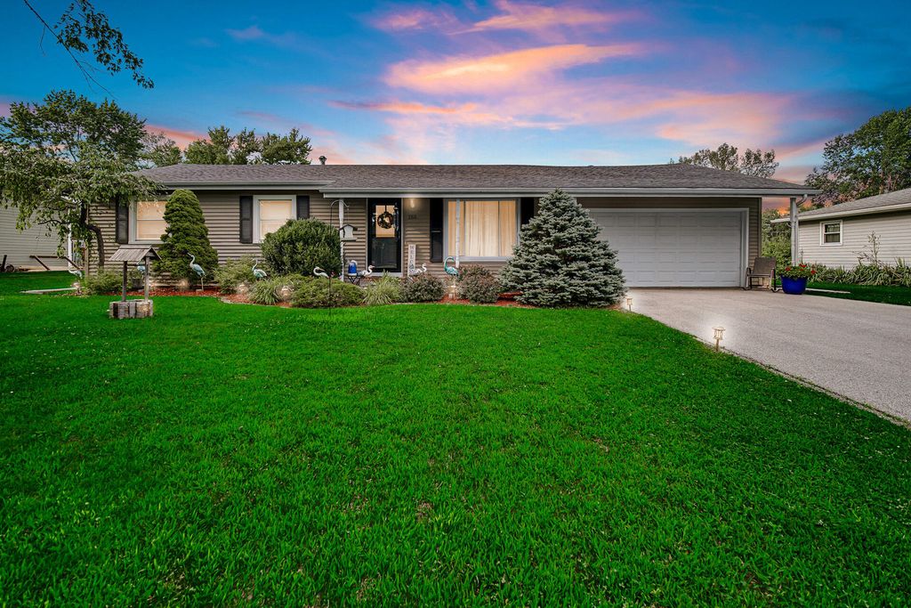 155 Lexington Street, Valparaiso, IN 46385