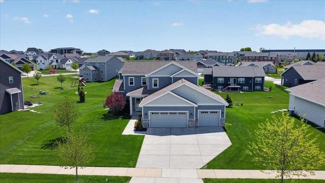 4416 Eagle Ridge Lane, Windsor, WI 53598