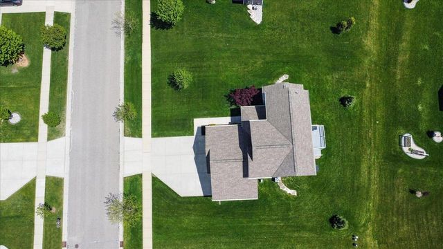 4416 Eagle Ridge Lane, Windsor, WI 53598