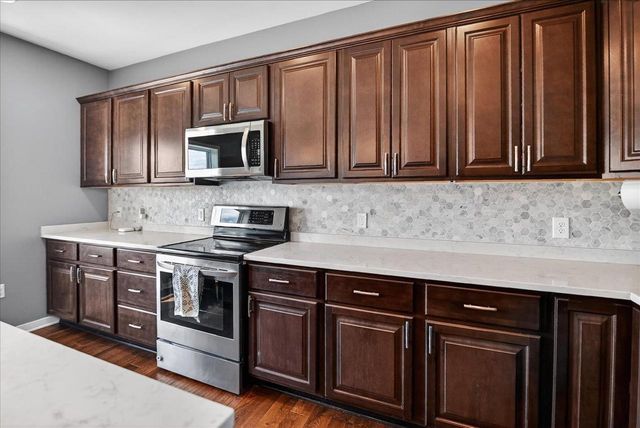 4416 Eagle Ridge Lane, Windsor, WI 53598