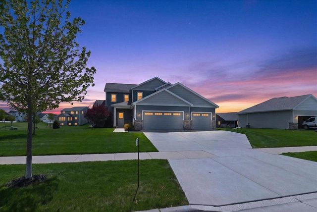 4416 Eagle Ridge Lane, Windsor, WI 53598