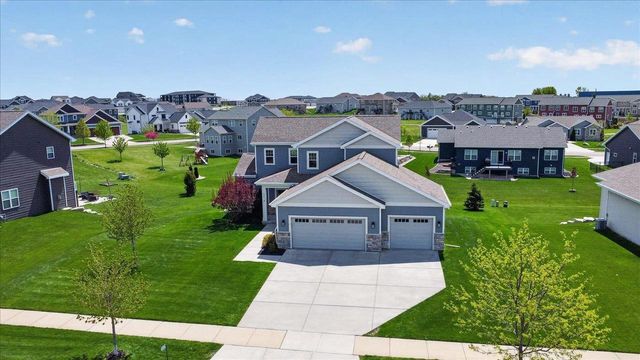 4416 Eagle Ridge Lane, Windsor, WI 53598