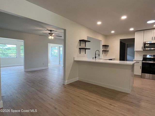 1171 Riviera Drive NE, Palm Bay, FL 32905