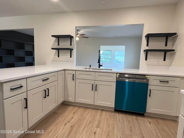 1171 Riviera Drive NE, Palm Bay, FL 32905