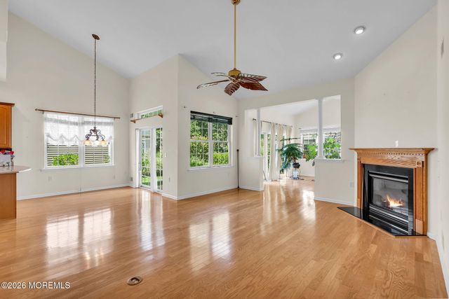 211 Brigantine Boulevard, Waretown, NJ 08758