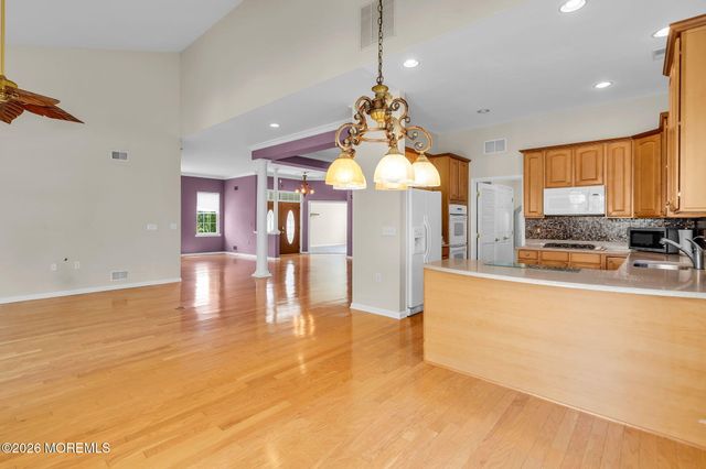 211 Brigantine Boulevard, Waretown, NJ 08758