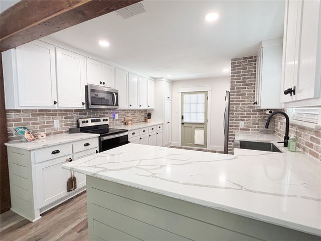 15080 County Road 4014, Mabank, TX 75147