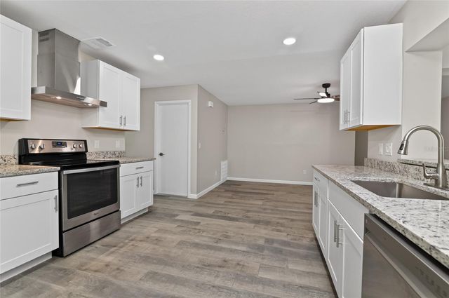 3179 FOXWOOD DR, Apopka, FL 32703