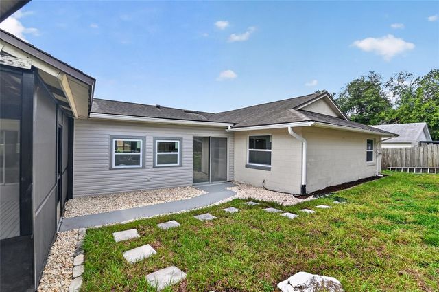 3179 FOXWOOD DR, Apopka, FL 32703