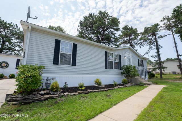 115 Briarwood Court, Whiting, NJ 08759