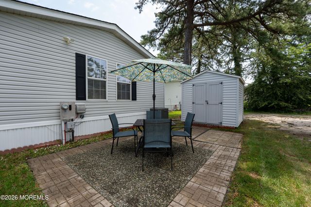 115 Briarwood Court, Whiting, NJ 08759