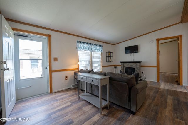 115 Briarwood Court, Whiting, NJ 08759