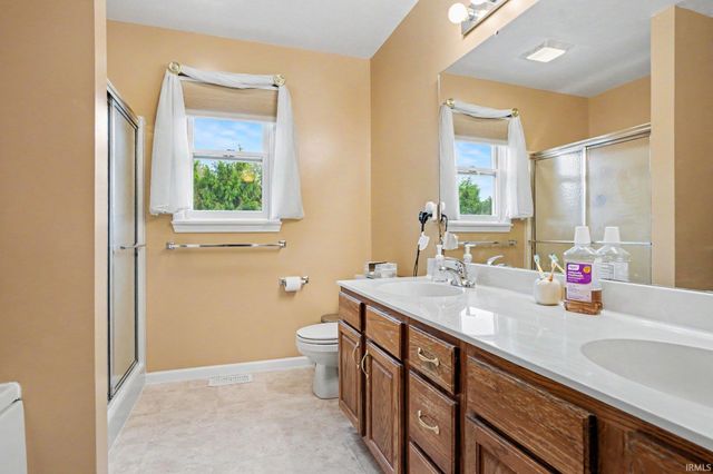 12353 Rodeo Court, Granger, IN 46530